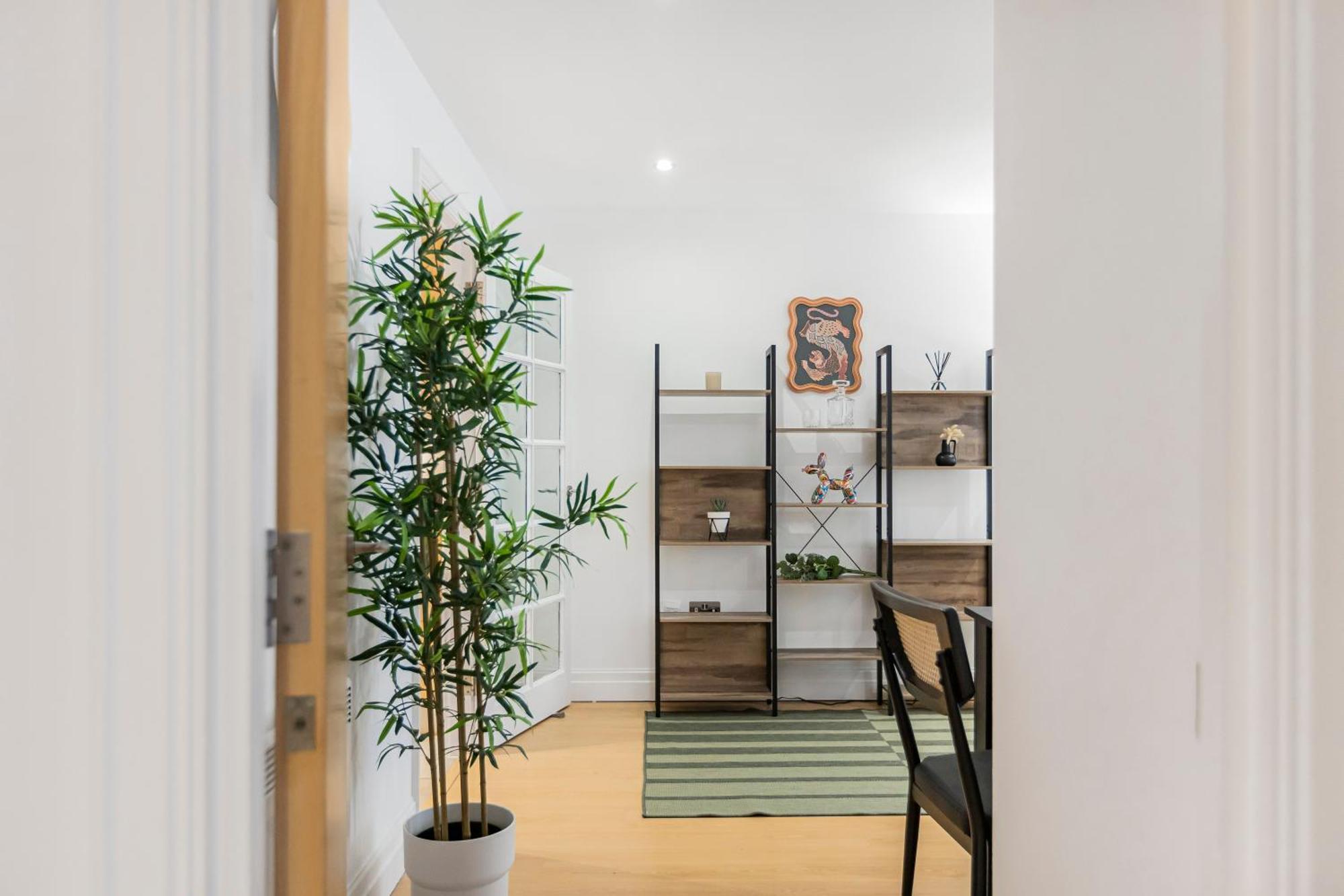 Athera - Hoxton Square 2 Bed, 2 Bath Entire Private Apartment Лондон Екстериор снимка